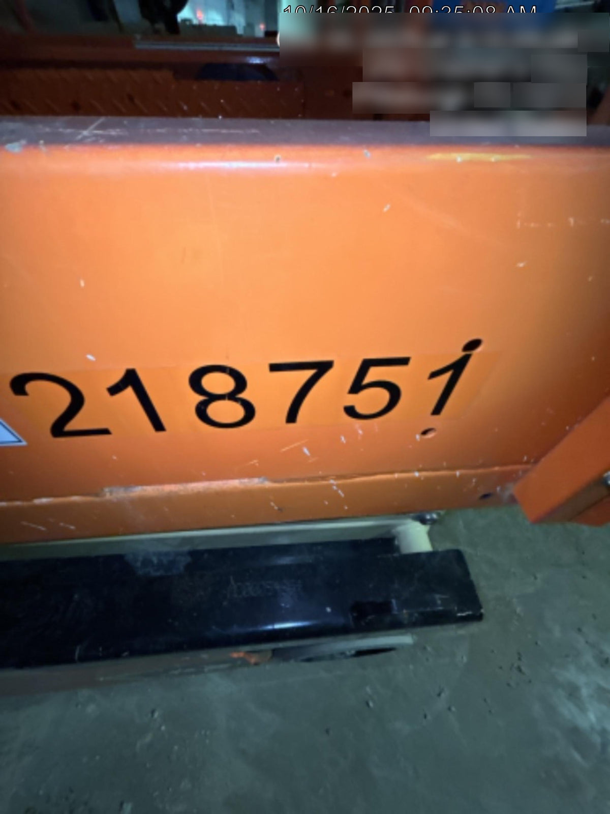 2022 JLG ES1330L
