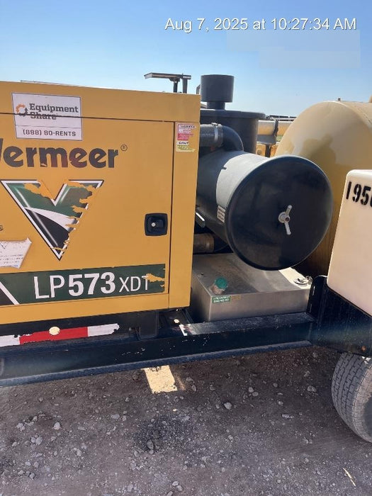 2022 VAC-TRON LP573XDT