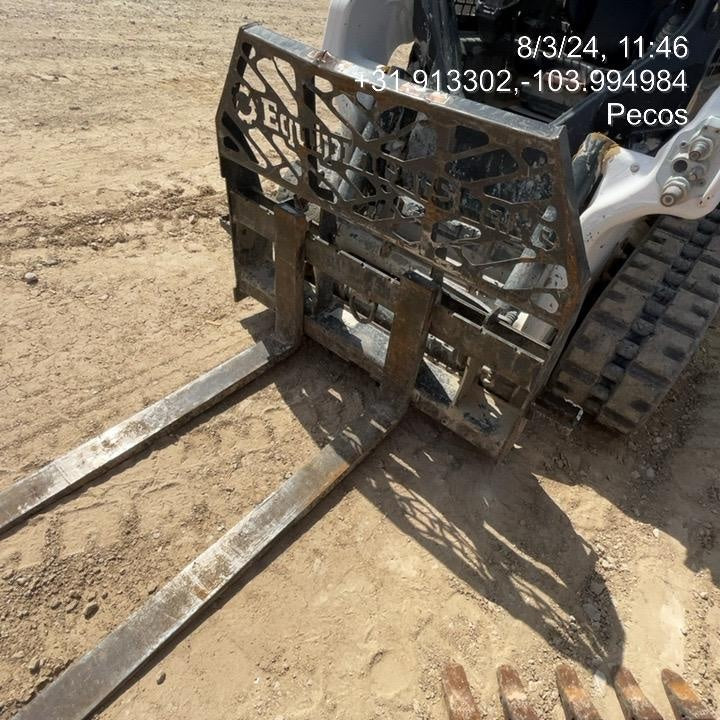 2021 PALADIN 48" Pallet Forks - Paladin