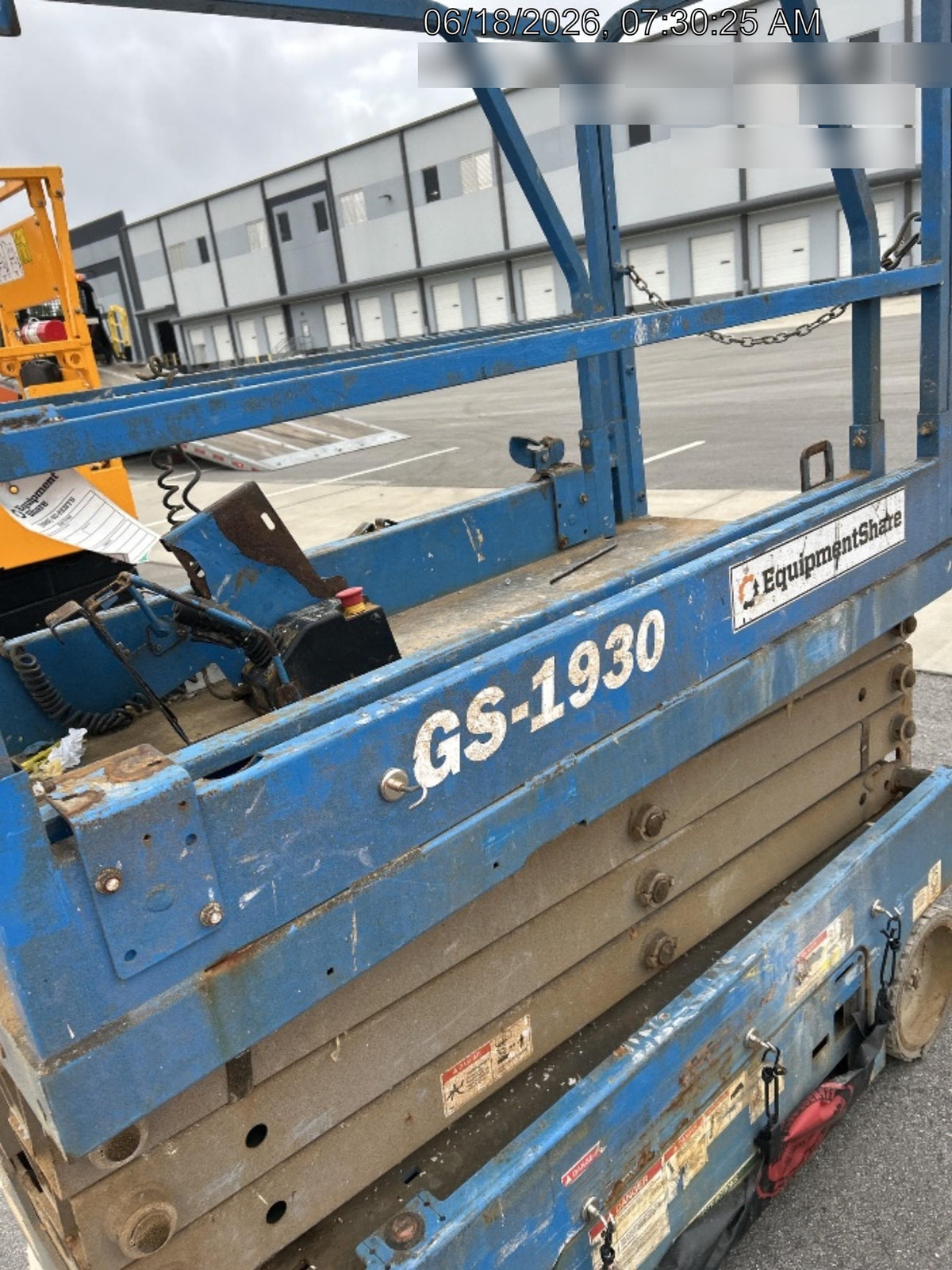 2020 Genie GS-1930 Fixed rails with chain entry gate - Pre A92.20