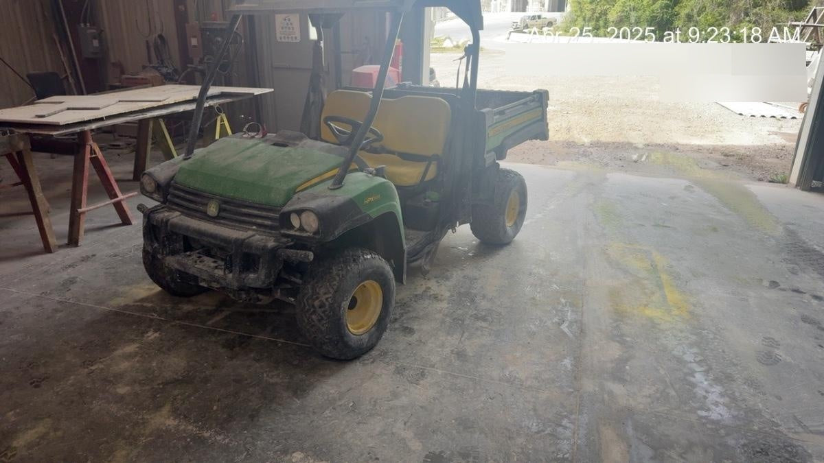 2020 John Deere 815E 2S 2 - 3 Seat UTV, DSL, 4WD, Canopy, Standard Rental Spec