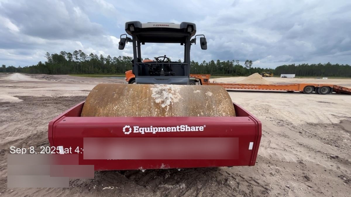 2024 DYNAPAC CA2500D
