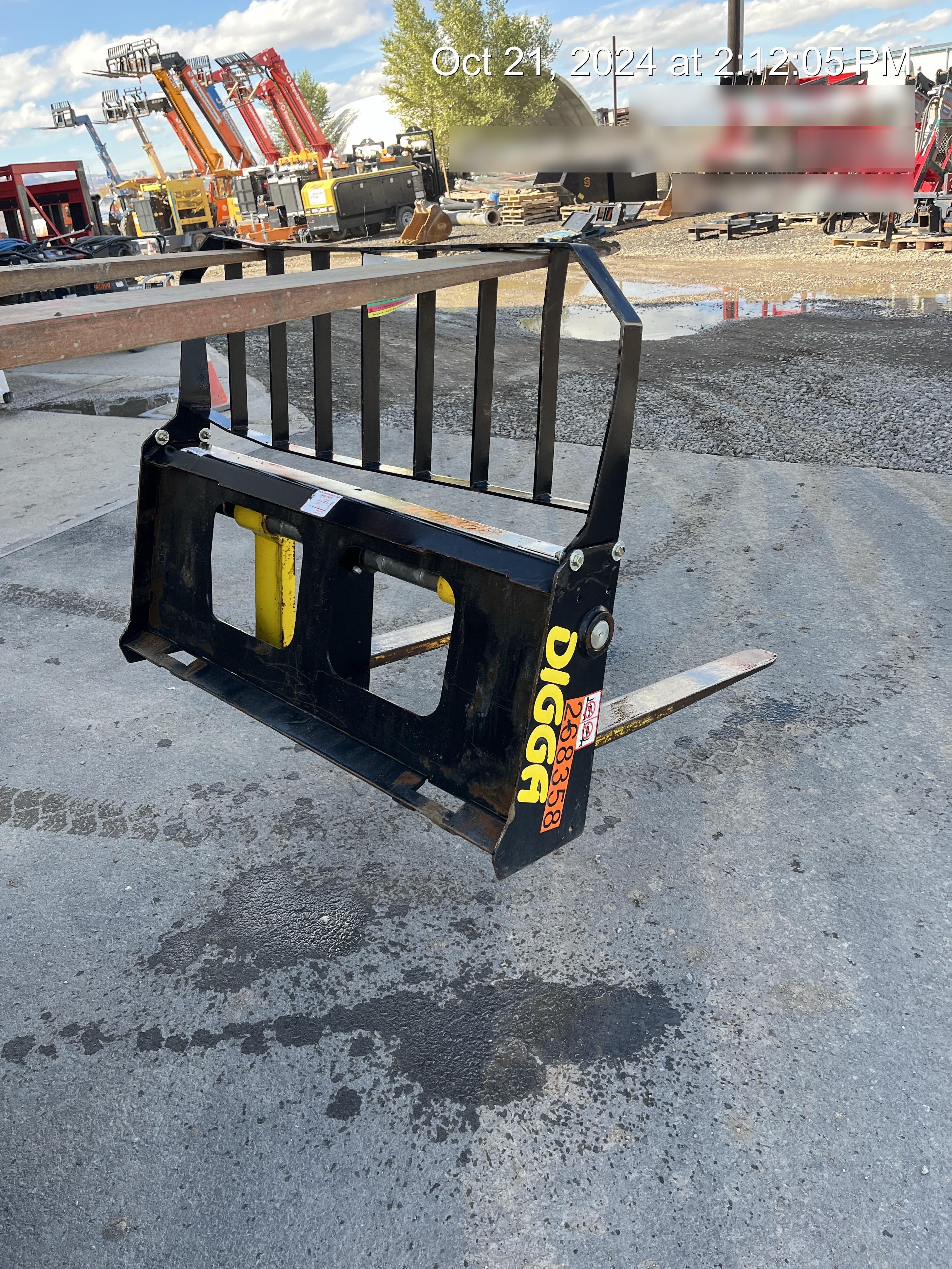 2022 DIGGA 48" Pallet Forks - Digga