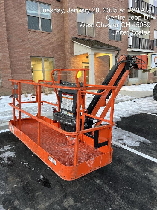 2020 JLG 660SJ