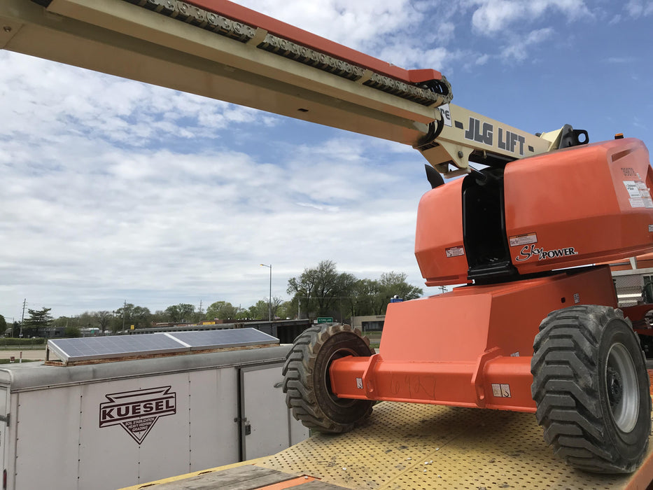 2019 JLG 460SJ