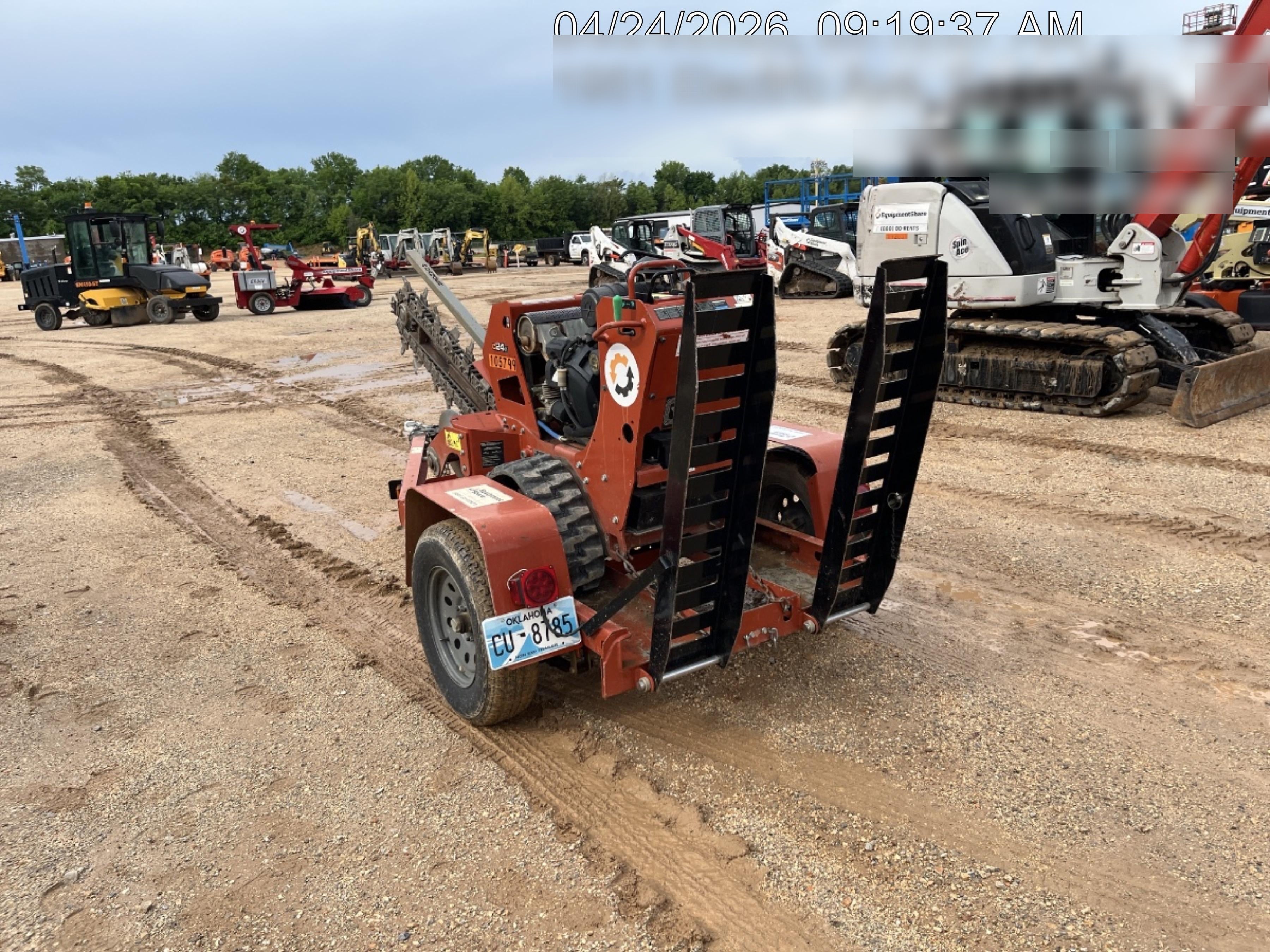 2020 DITCH WITCH C24XA
