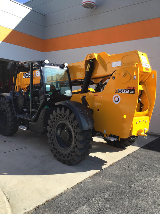 2020 JCB 509-42 Canopy, Solid Tires, Work Lights, Beacon, Aux Hydraulics, Back up Alarm, Lifting Eye, ES Decals