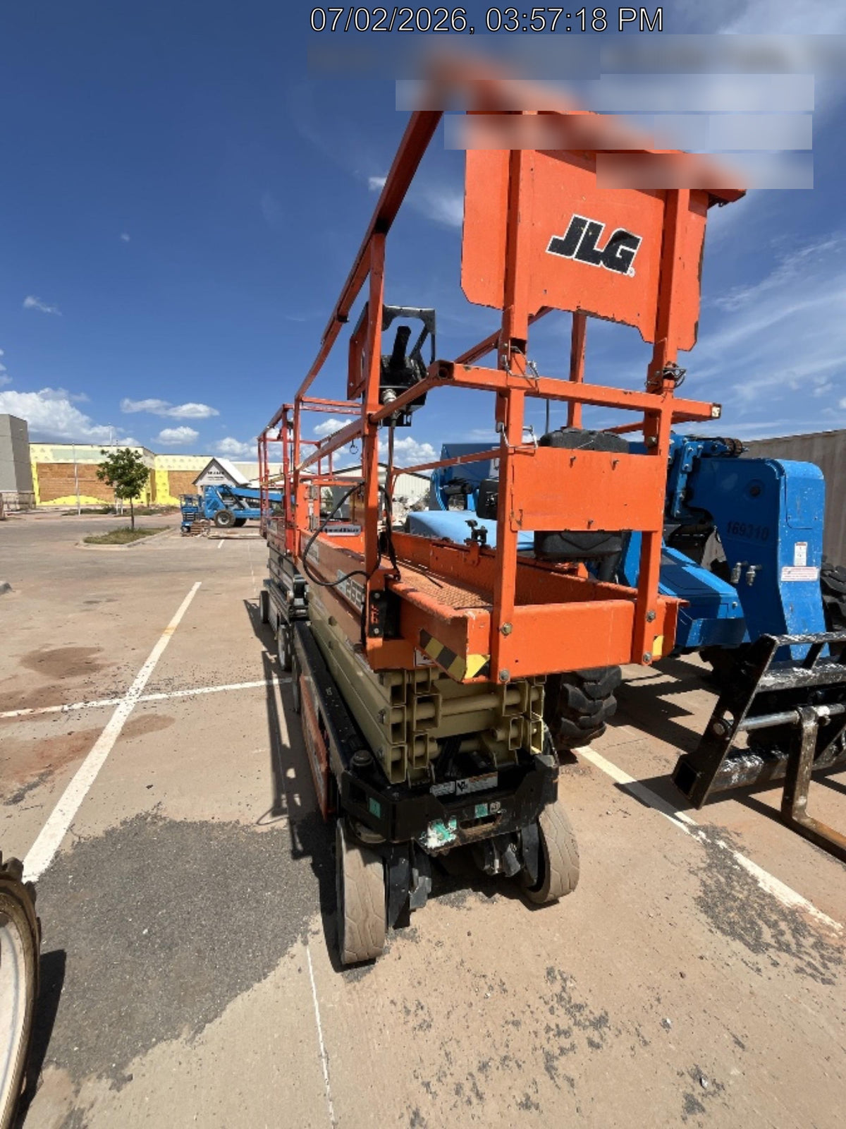 2021 JLG ES2632