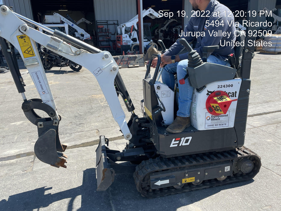 2022 BOBCAT E10