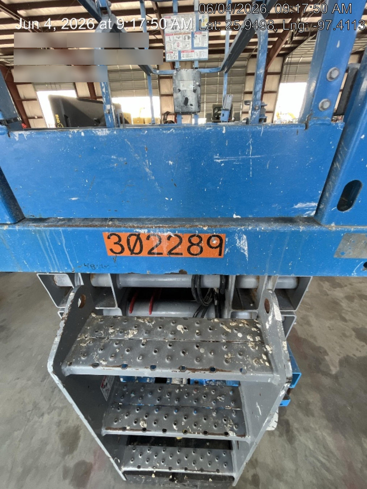 2023 GENIE GS-2632