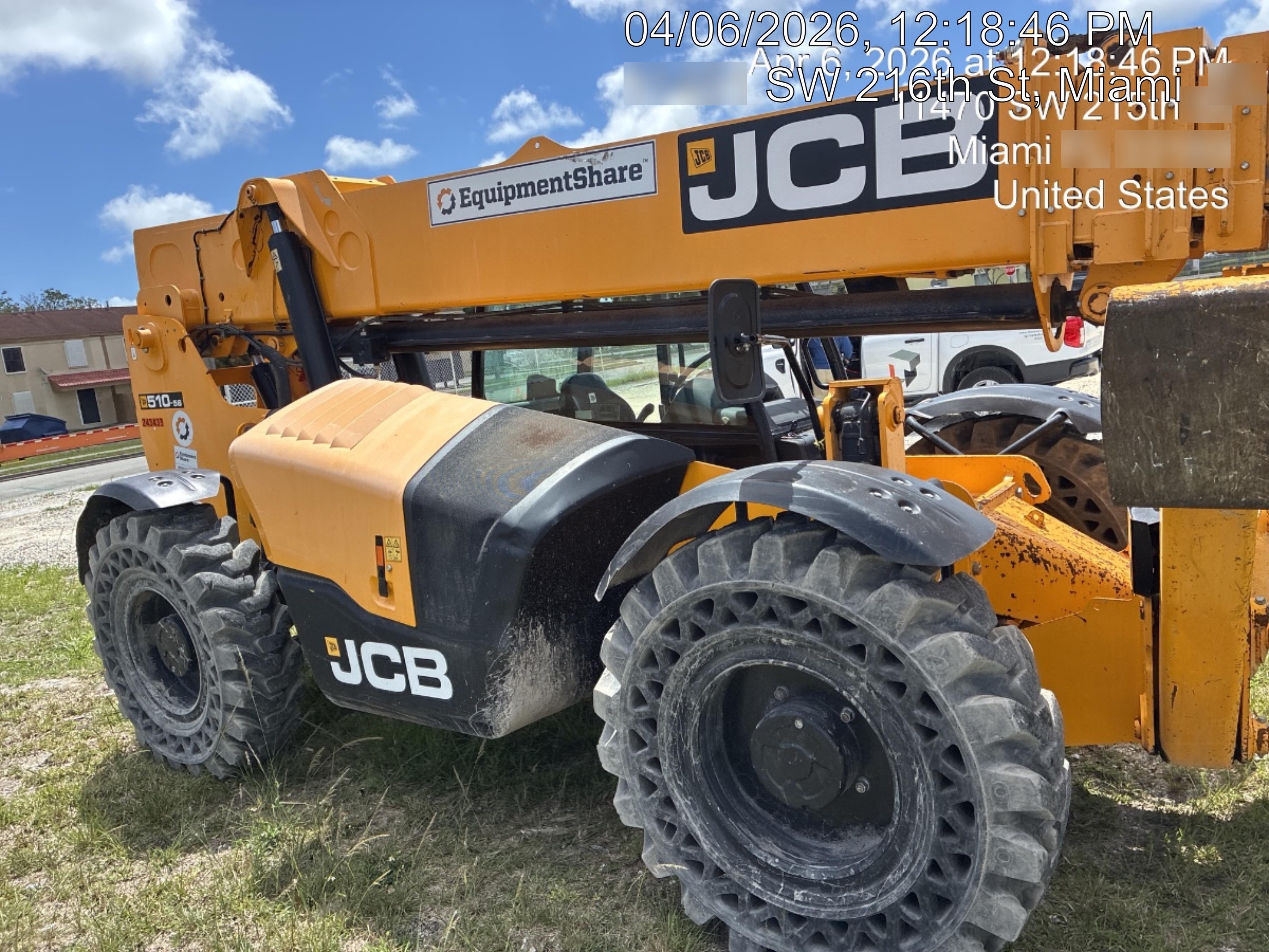 2022 JCB 510-56