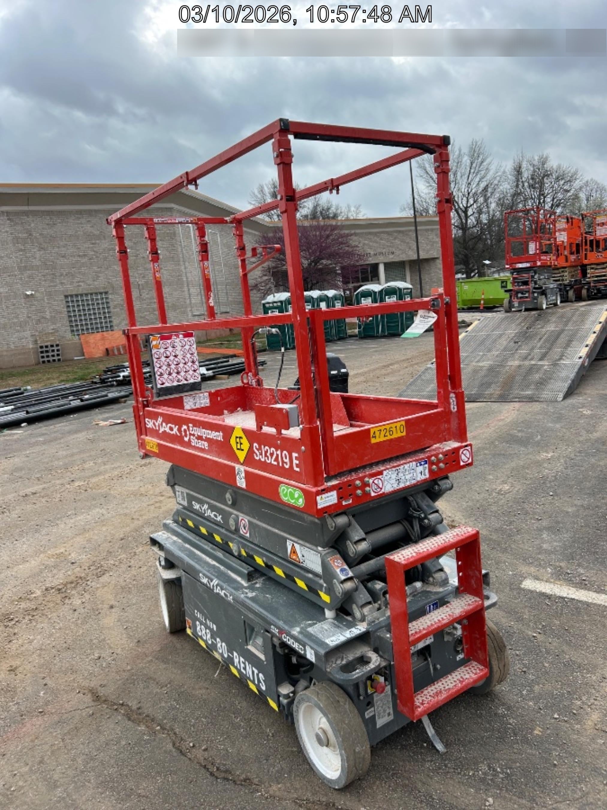 2025 SKYJACK SJ3219