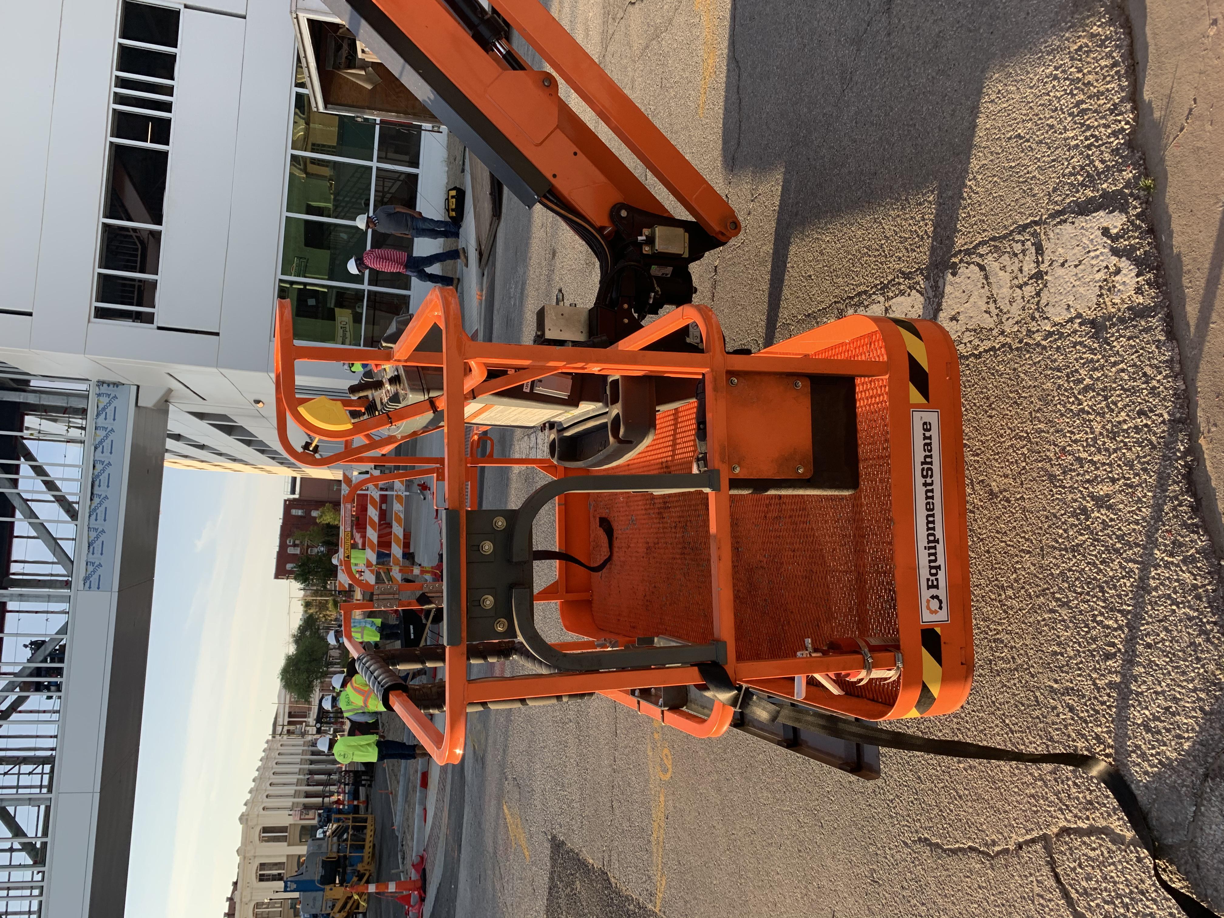 2021 JLG 860SJ
