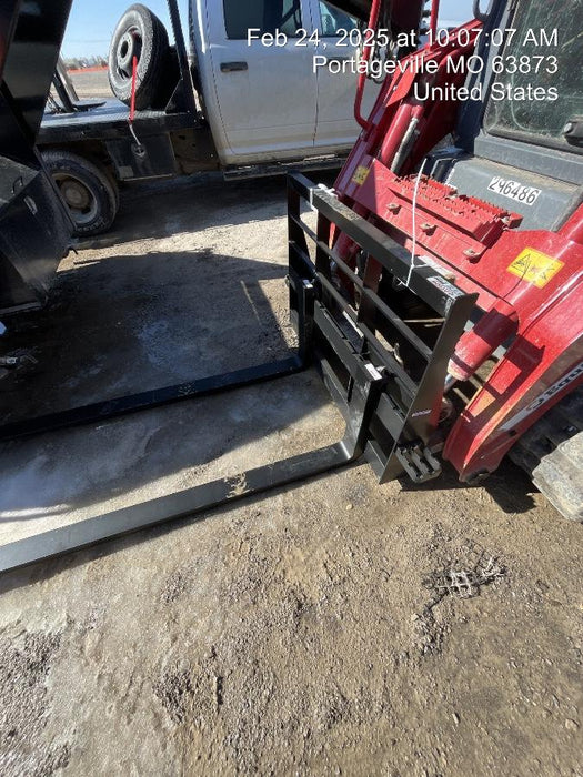 2024 ARROW MATERIAL HANDLING F5100CB