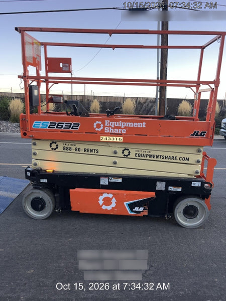 2022 JLG ES2632