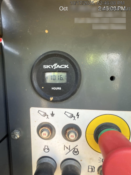 2021 SKYJACK SJ6832 RT