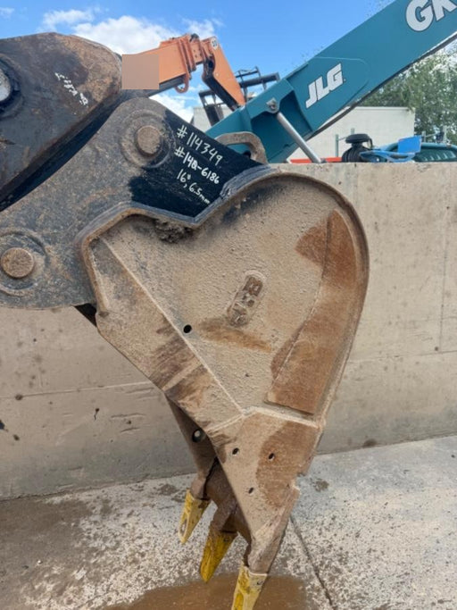 2020 PALADIN 18" Bucket, Mini Excavator - Paladin