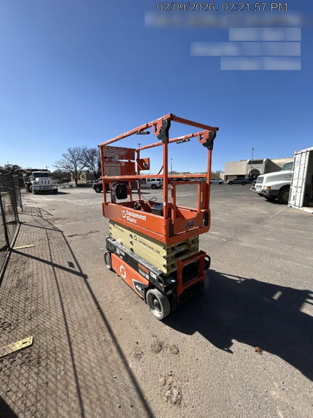 2022 JLG ES1932