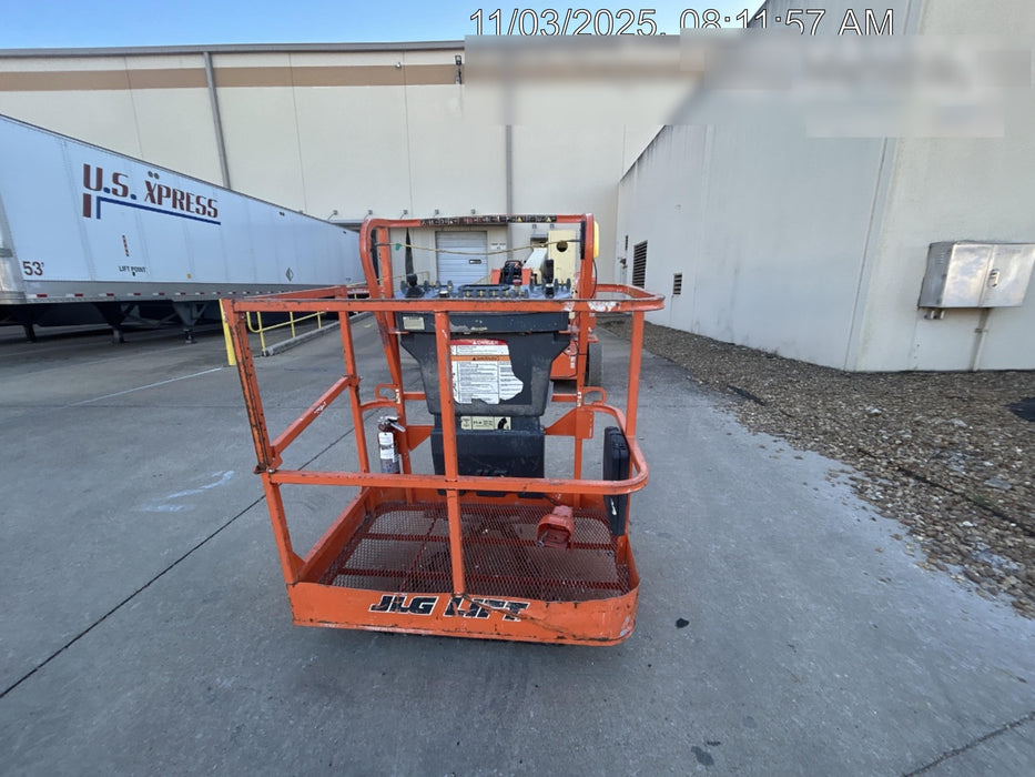 2019 JLG E400AJPN