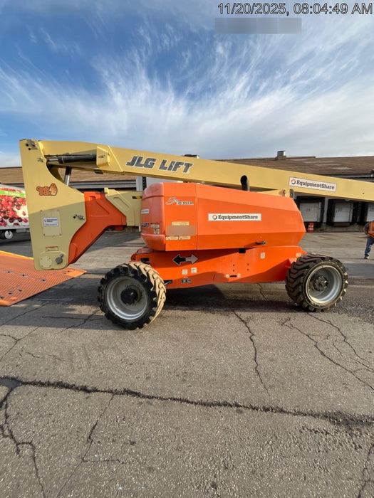 2020 JLG 800AJ