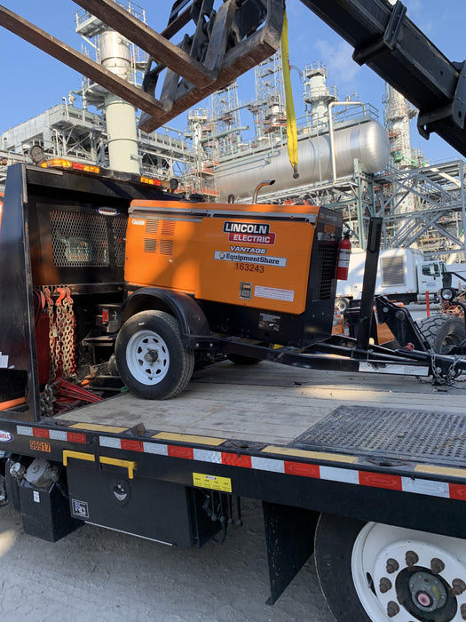 2021 Lincoln Electric Vantage 322 Vantage 322 Ready Pak 3 w/ Decals, ORANGE (includes trailer, cable rack, fender light kit) NO Telematics