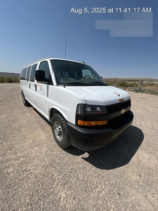 2023 CHEVROLET Express Van - Rental