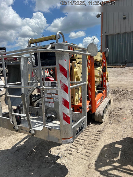2022 JLG X600AJ