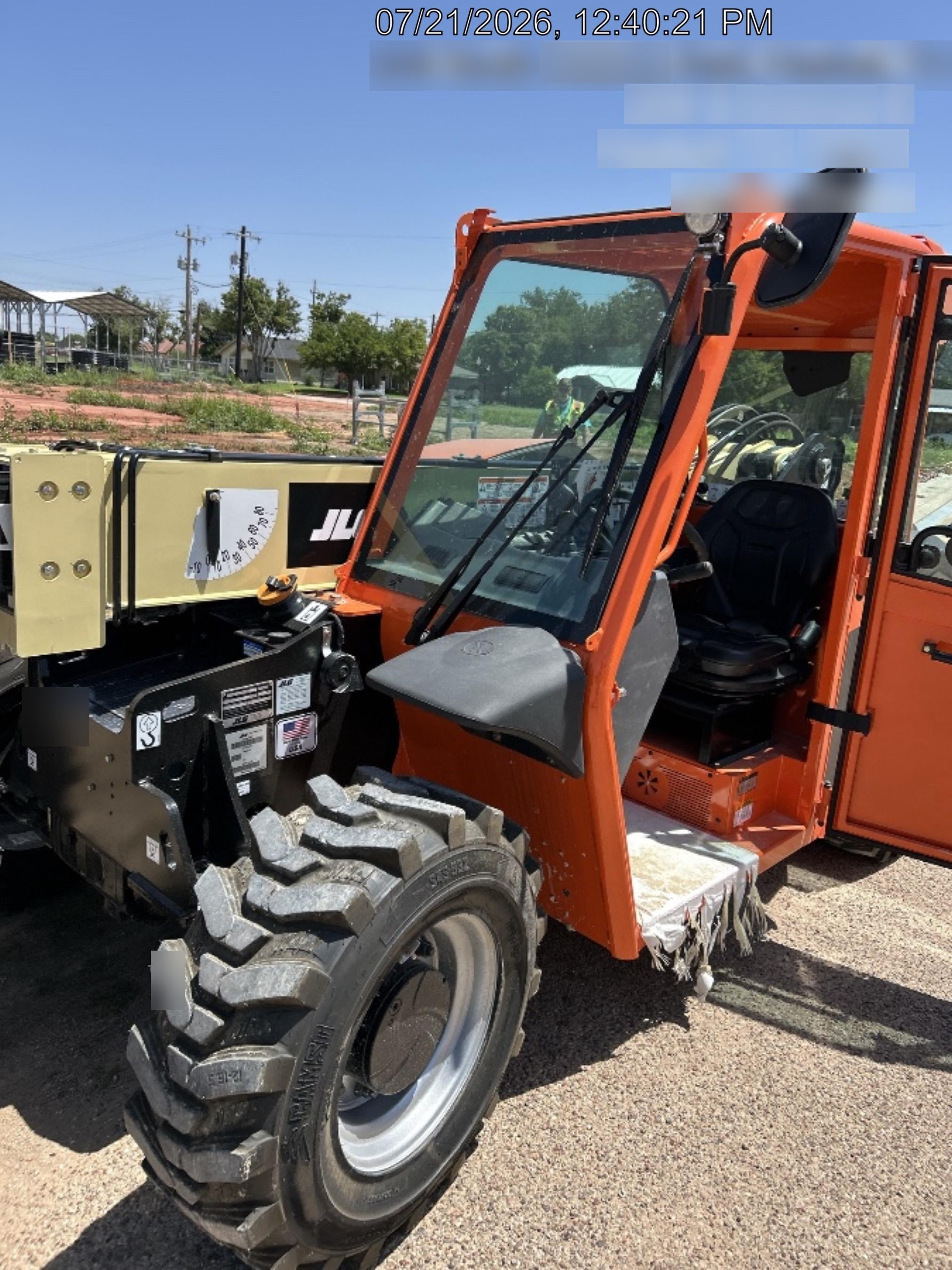 2026 JLG 519
