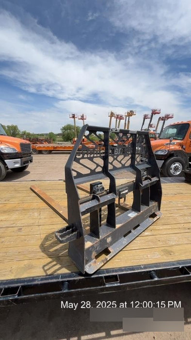 2022 PALADIN 48" Pallet Forks - Paladin