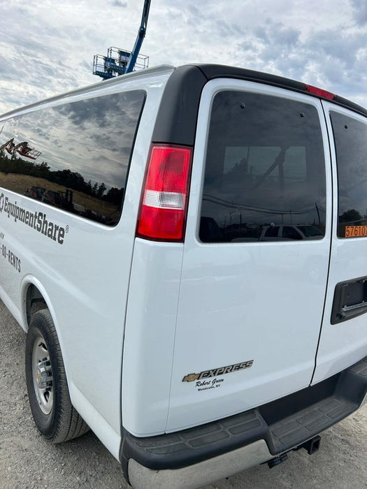 2025 CHEVROLET Express Van - Rental