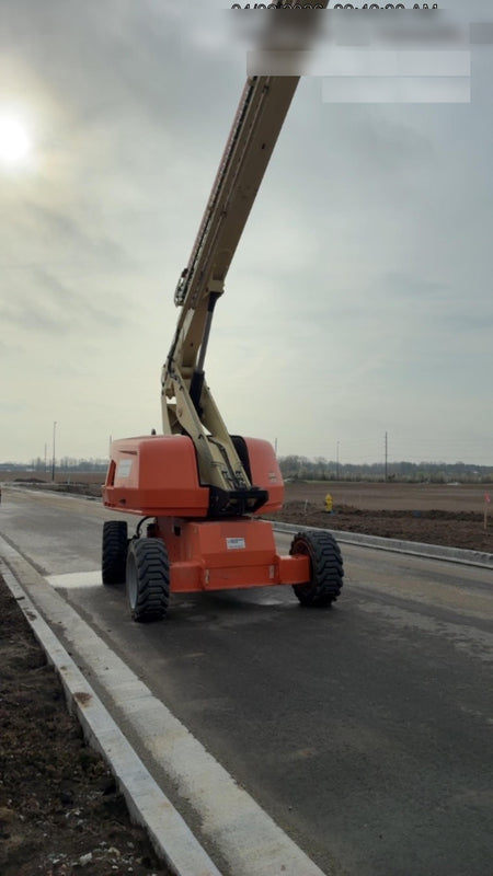 2019 JLG 660SJ
