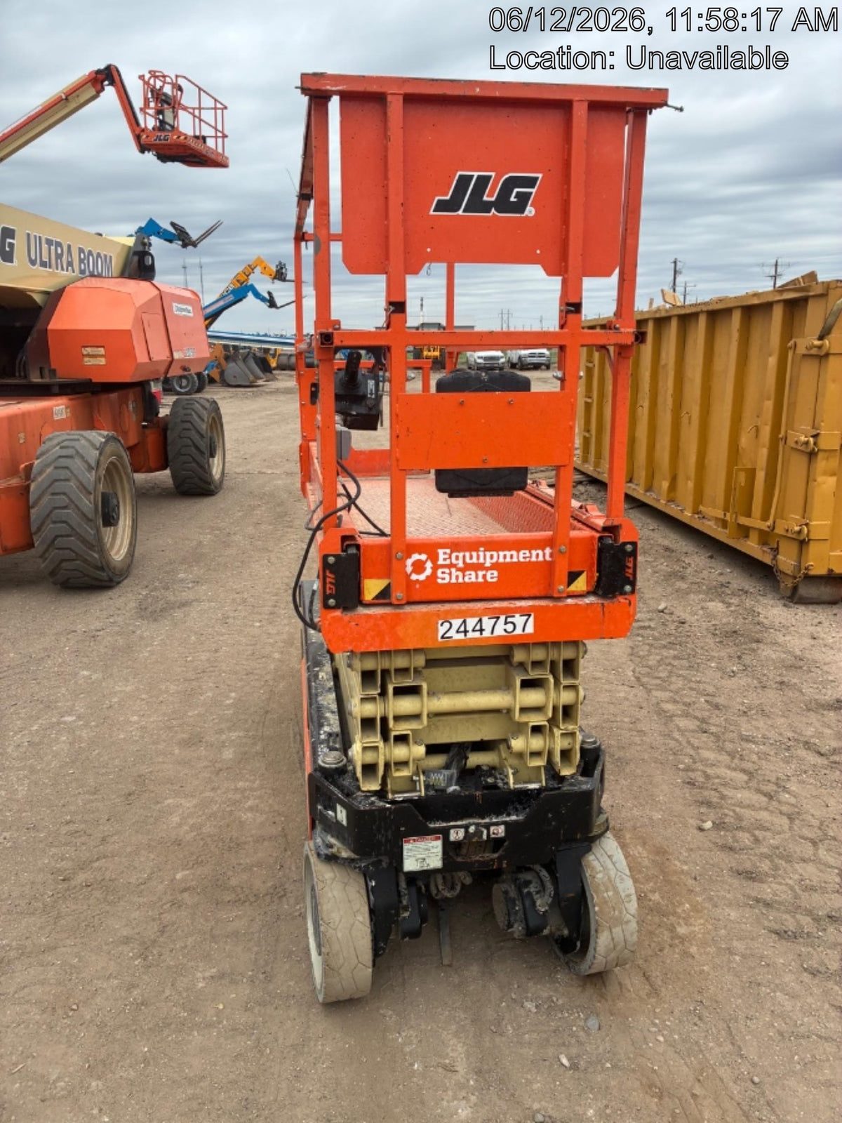 2022 JLG ES2632