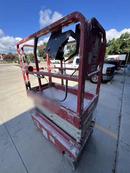 2019 MEC 1330SE MEC 1330SE w/ES Track Hardware, Full Extended 2 Year Warranty