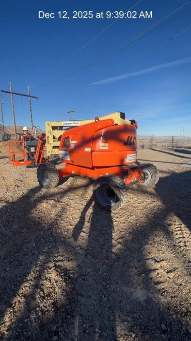 2019 JLG 450AJ