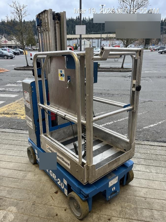 2019 GENIE GR-20