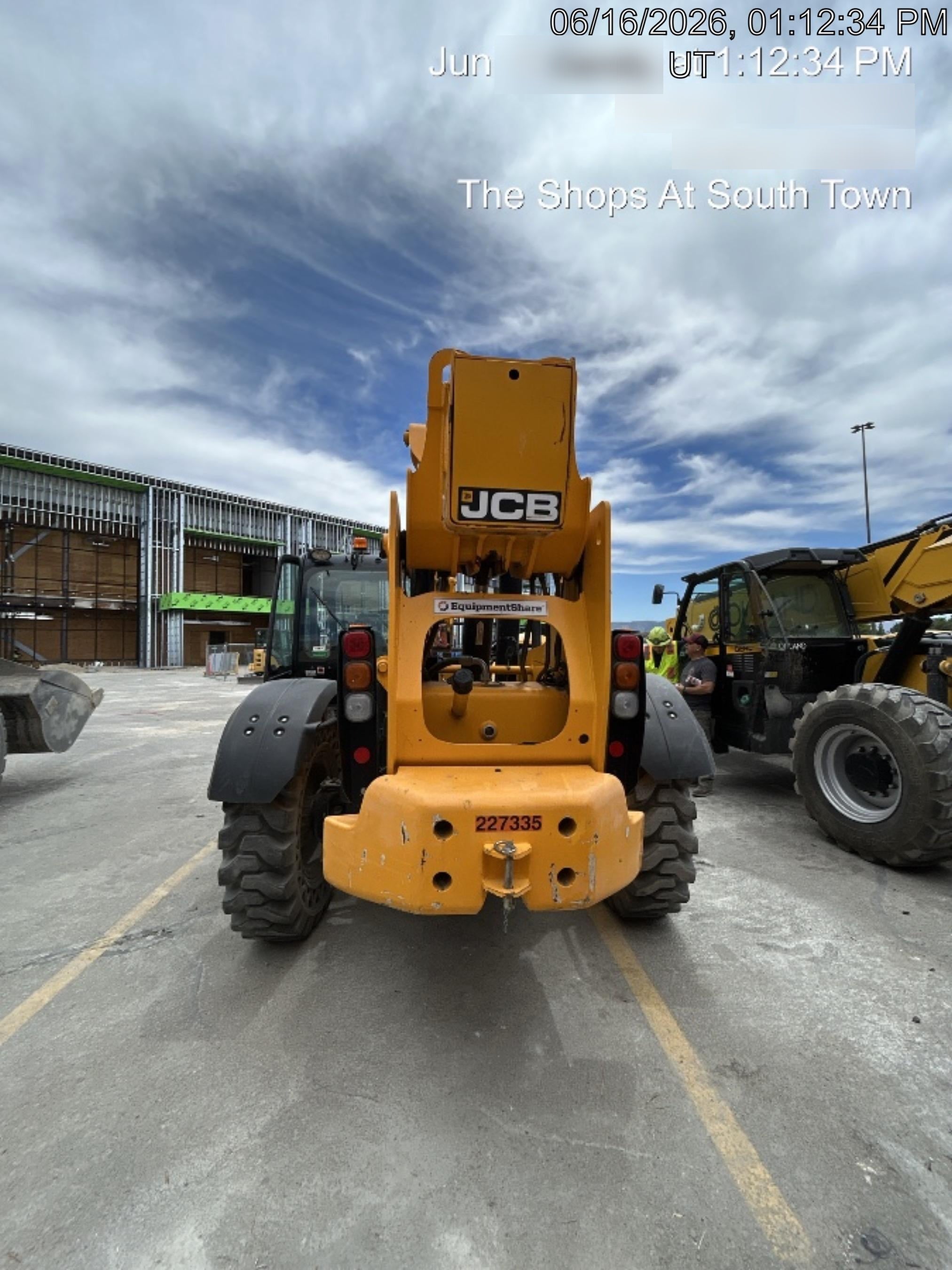 2022 JCB 512-56