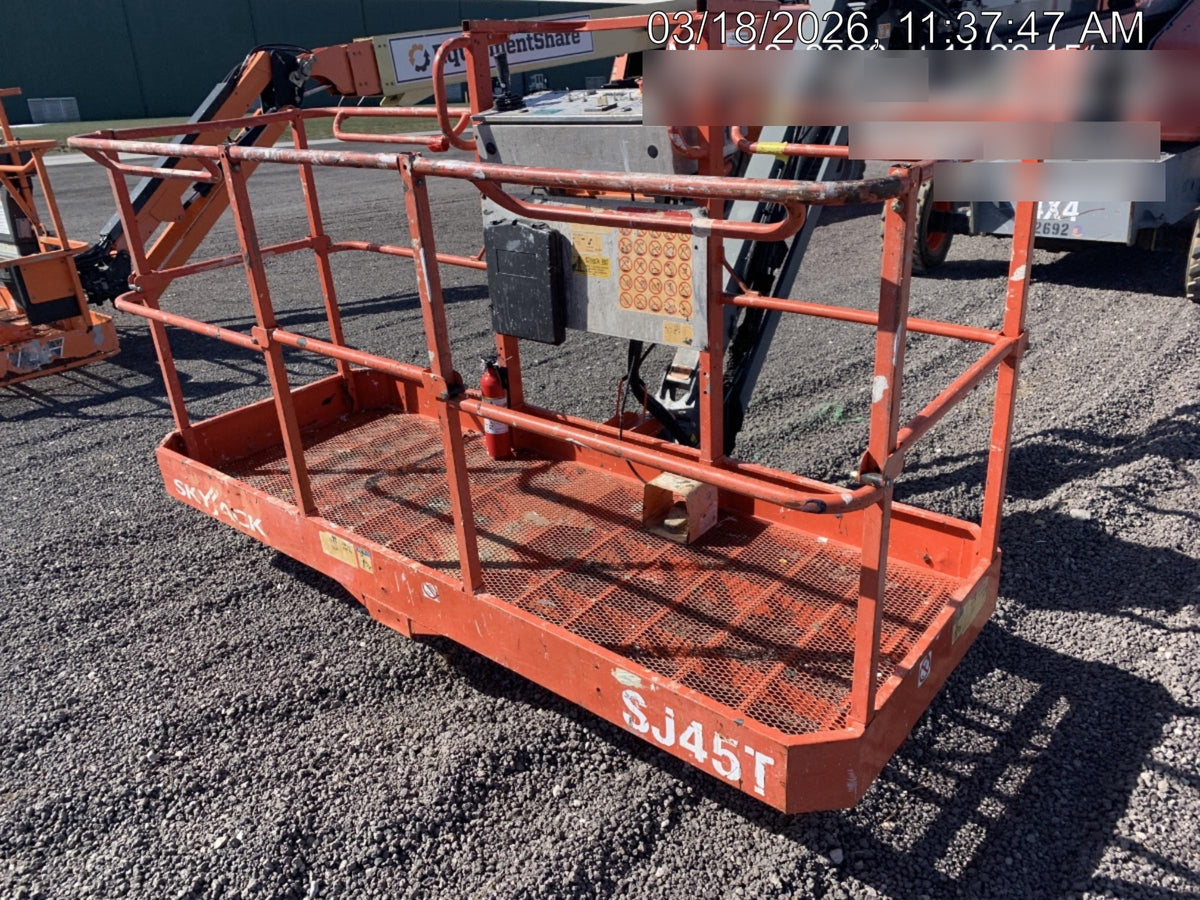 2017 SKYJACK SJ45T+