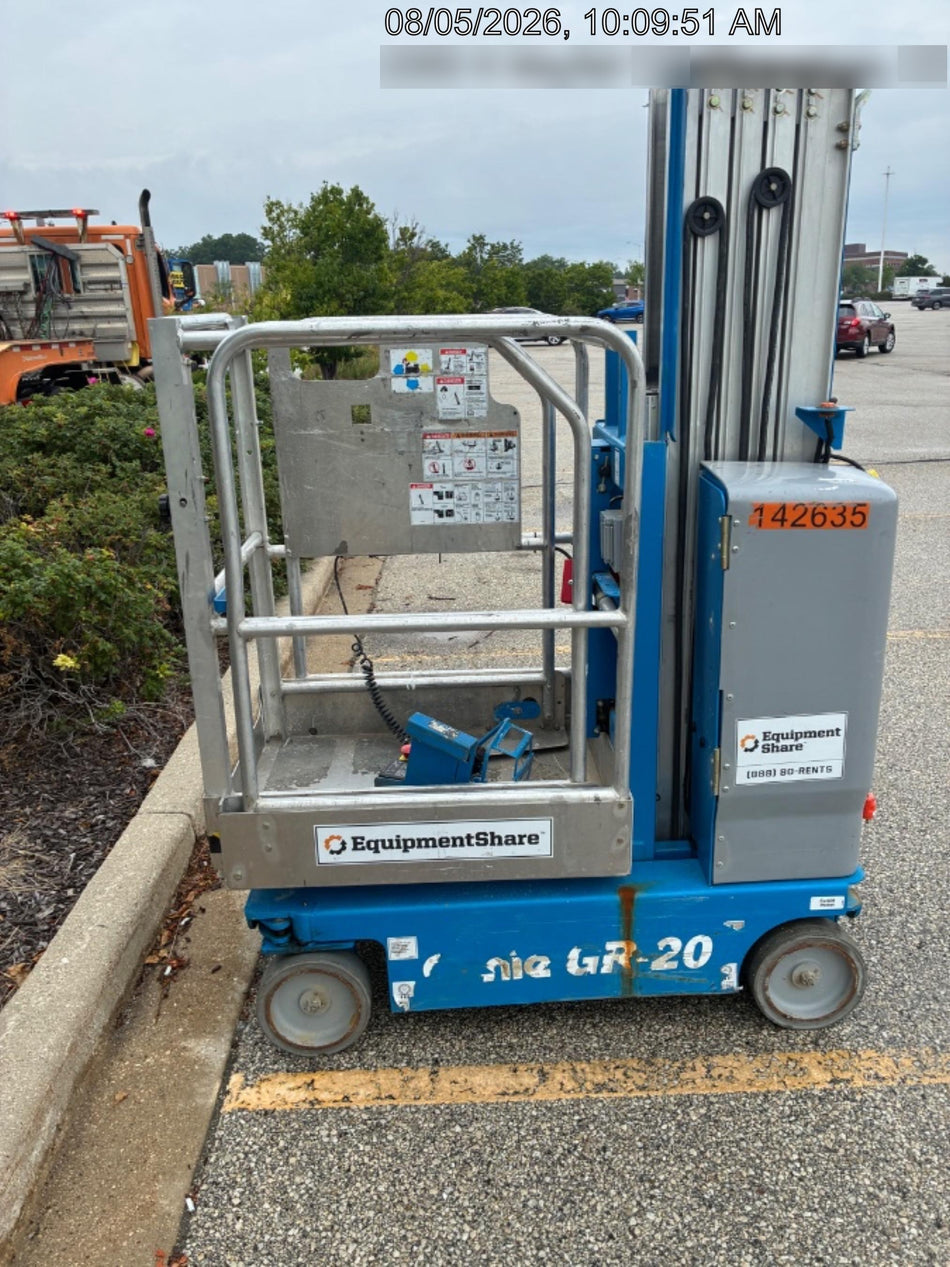 2021 GENIE GR-20