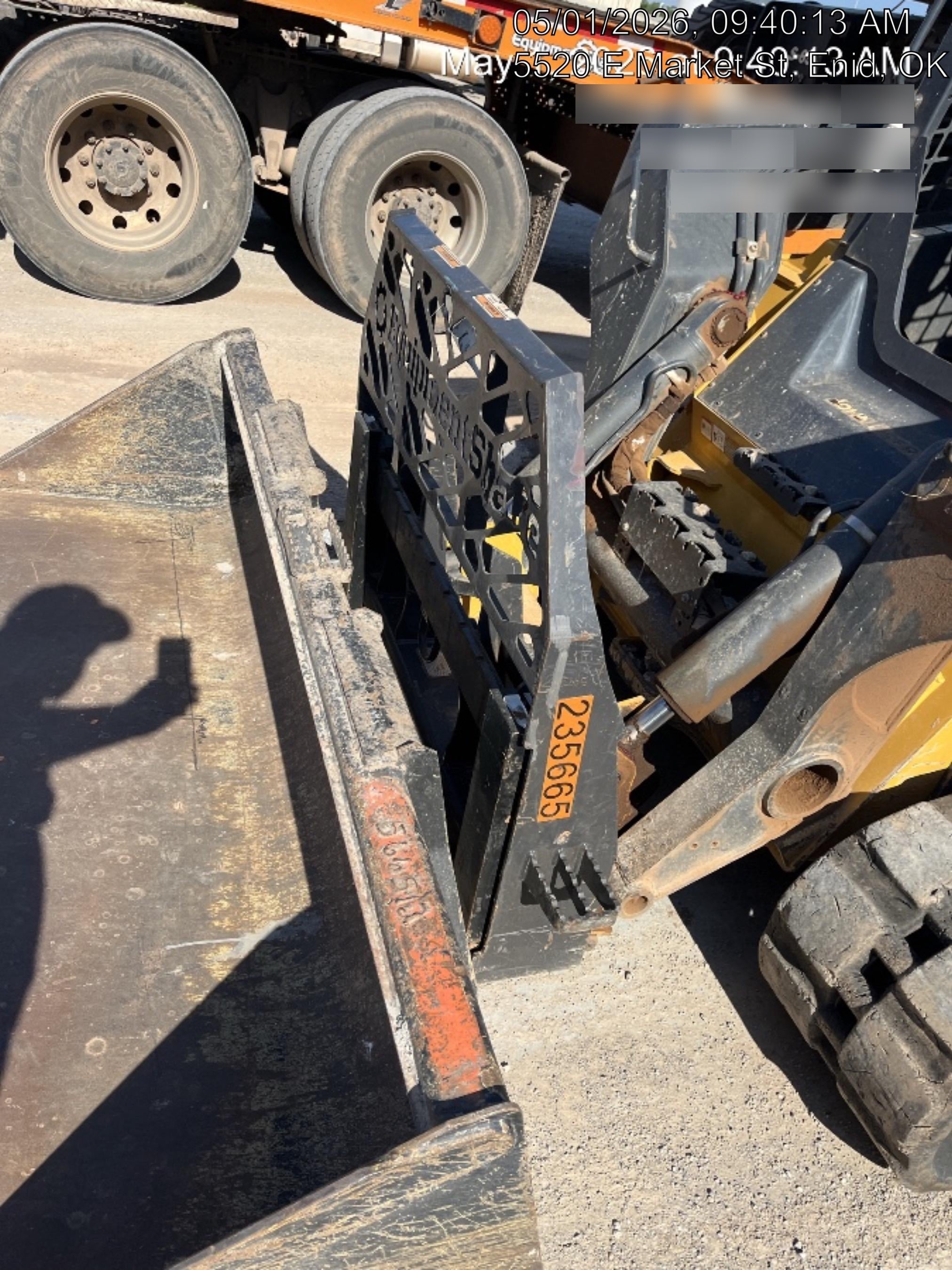 2022 PALADIN 48" Pallet Forks - Paladin