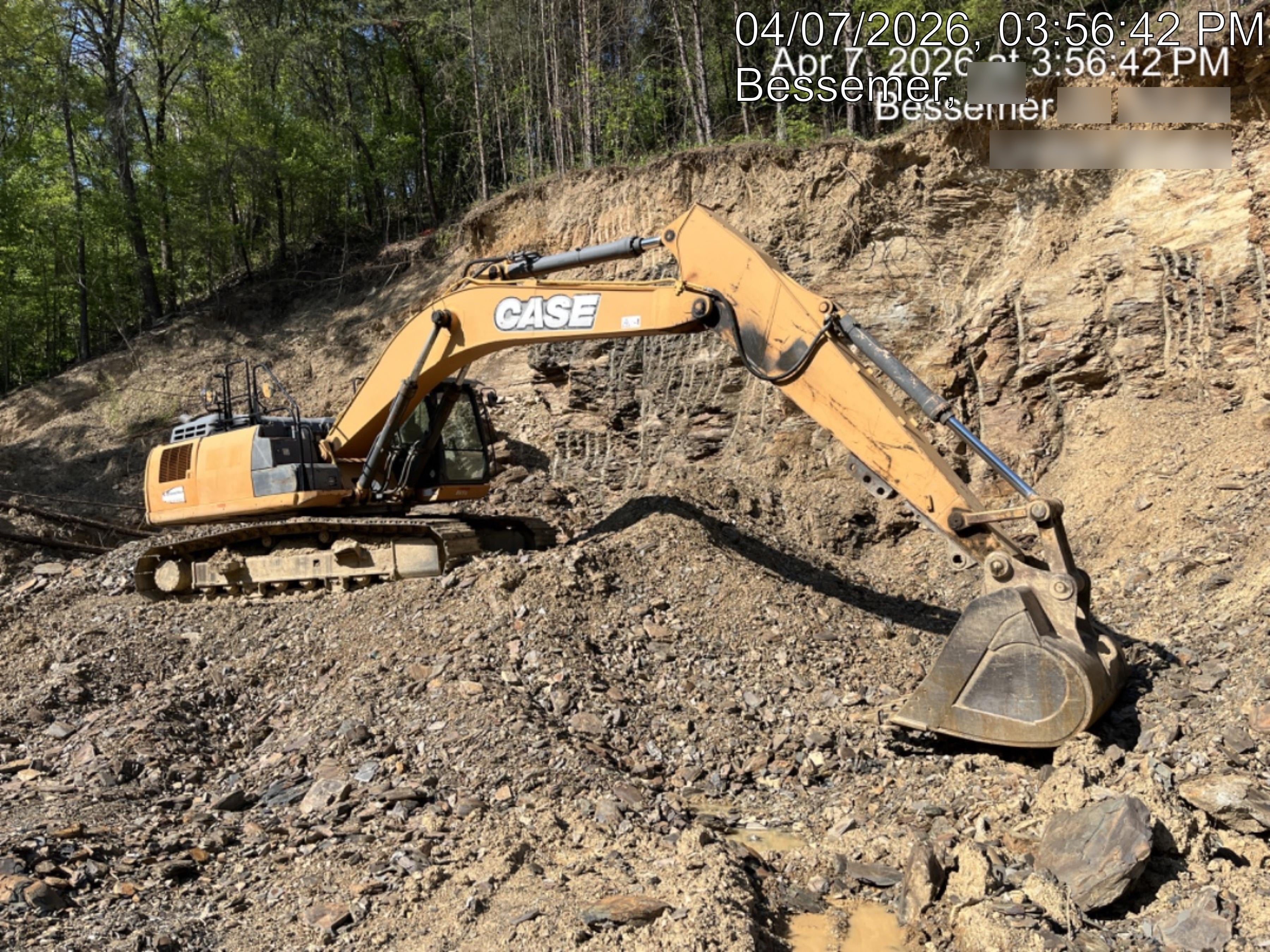 2015 Case CX350D CAB A/C, 13'-3" ARM, STEEL TRACKS, THUMB