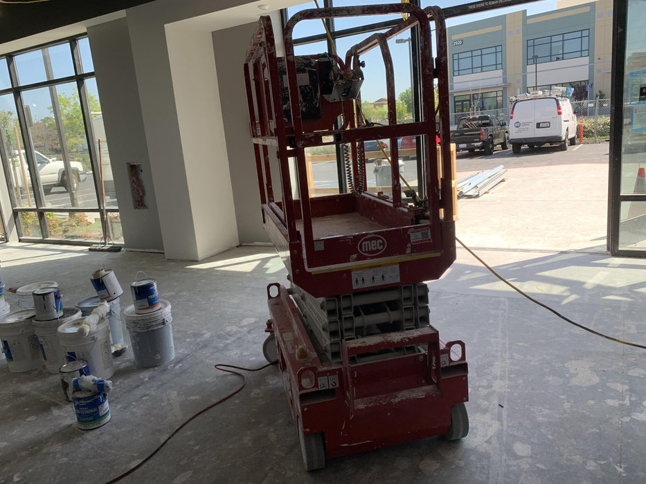 2020 MEC 1330SE Solid NM Tires, Steel Swing out Doors, LCS, Beacon, 900W Inverter