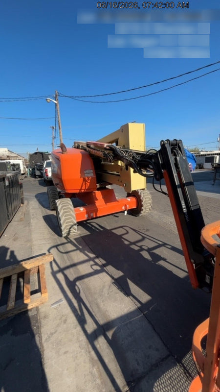 2019 JLG 450AJ