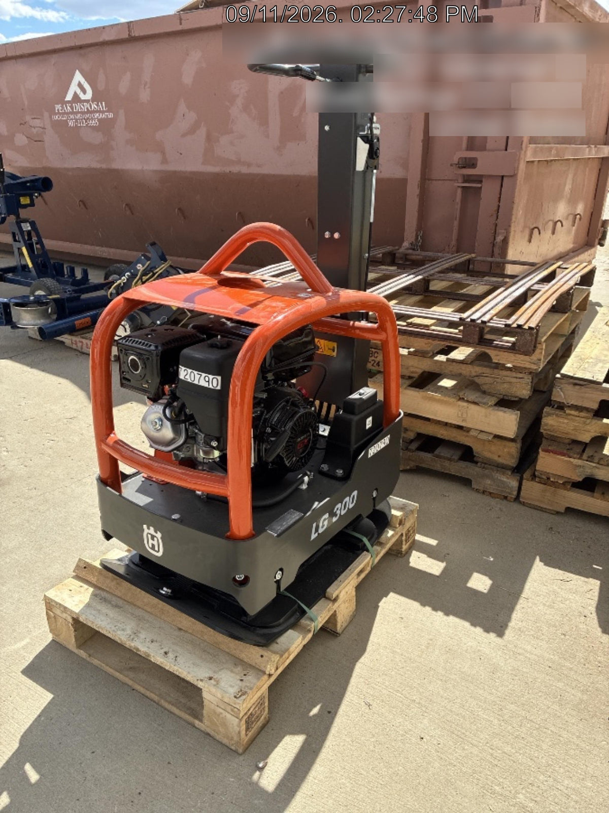 2026 HUSQVARNA LG300