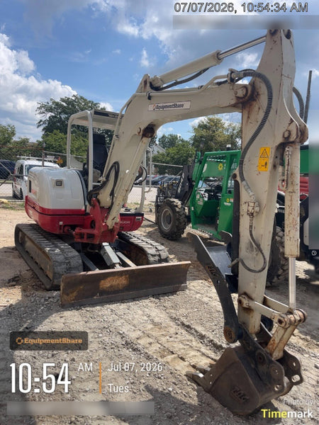 2022 TAKEUCHI TB250-2R