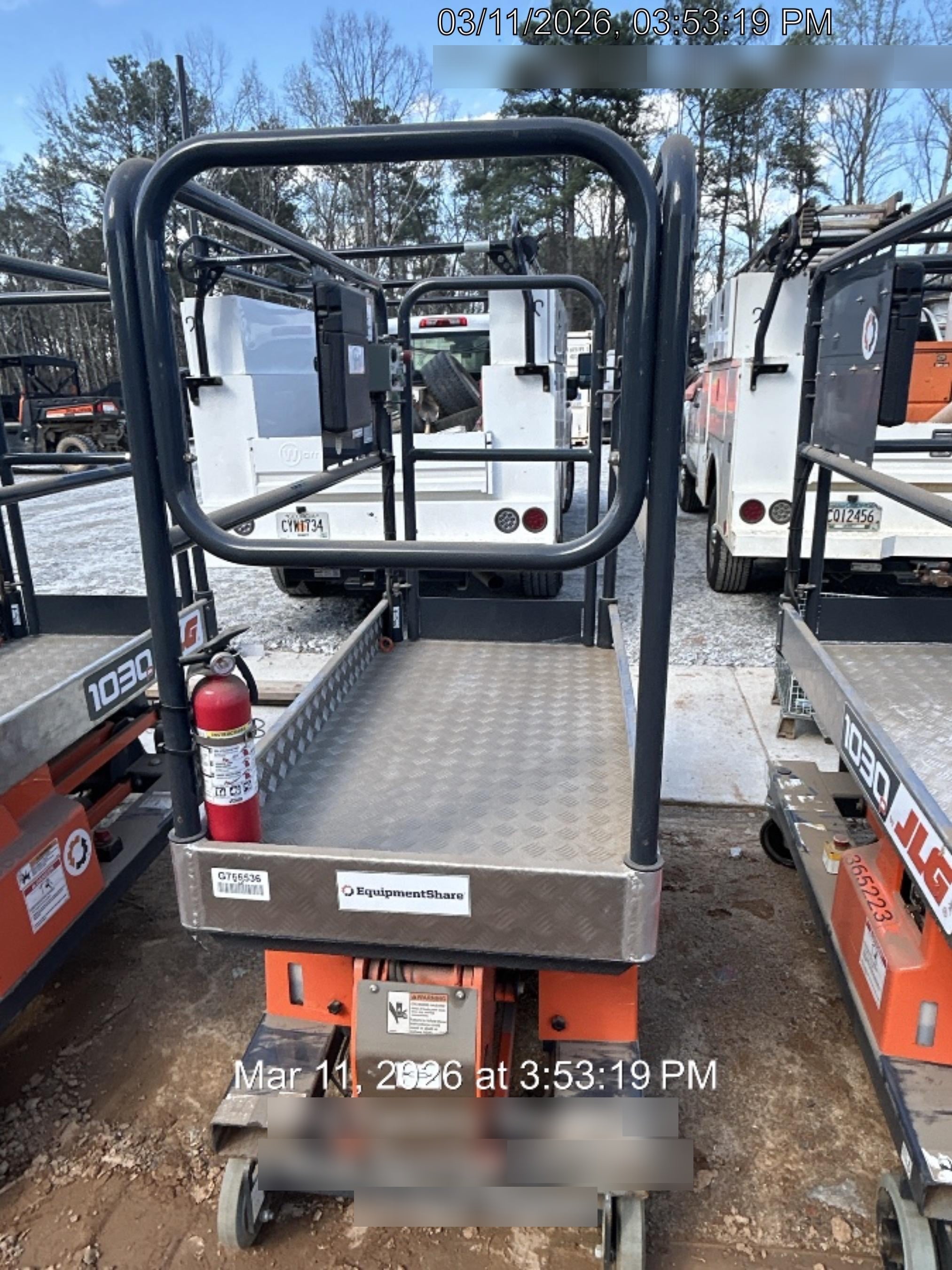 2023 JLG 1030P