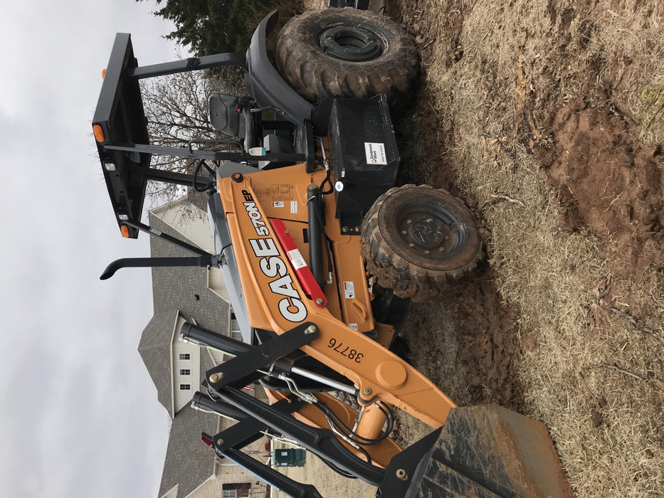 2019 Case 570N EP Canopy, 4WD, GP Front Bucket, Dual Tilt Cylinder, 84" Box Blade w/ Scarifier, Wheel Weights, Beacon
