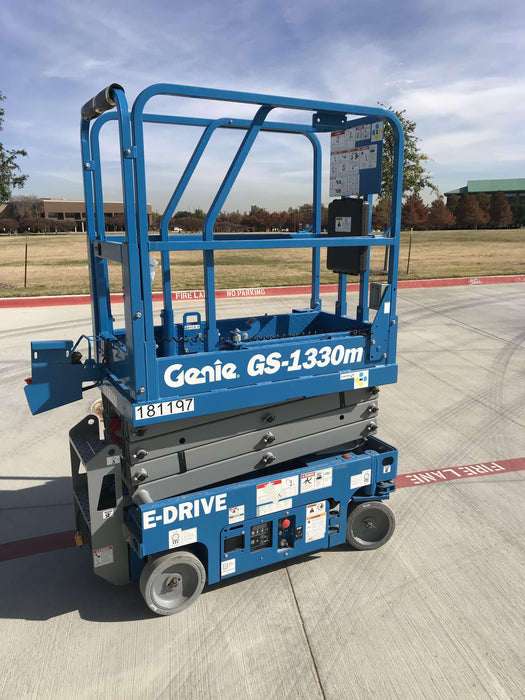 2021 GENIE GS-1330m