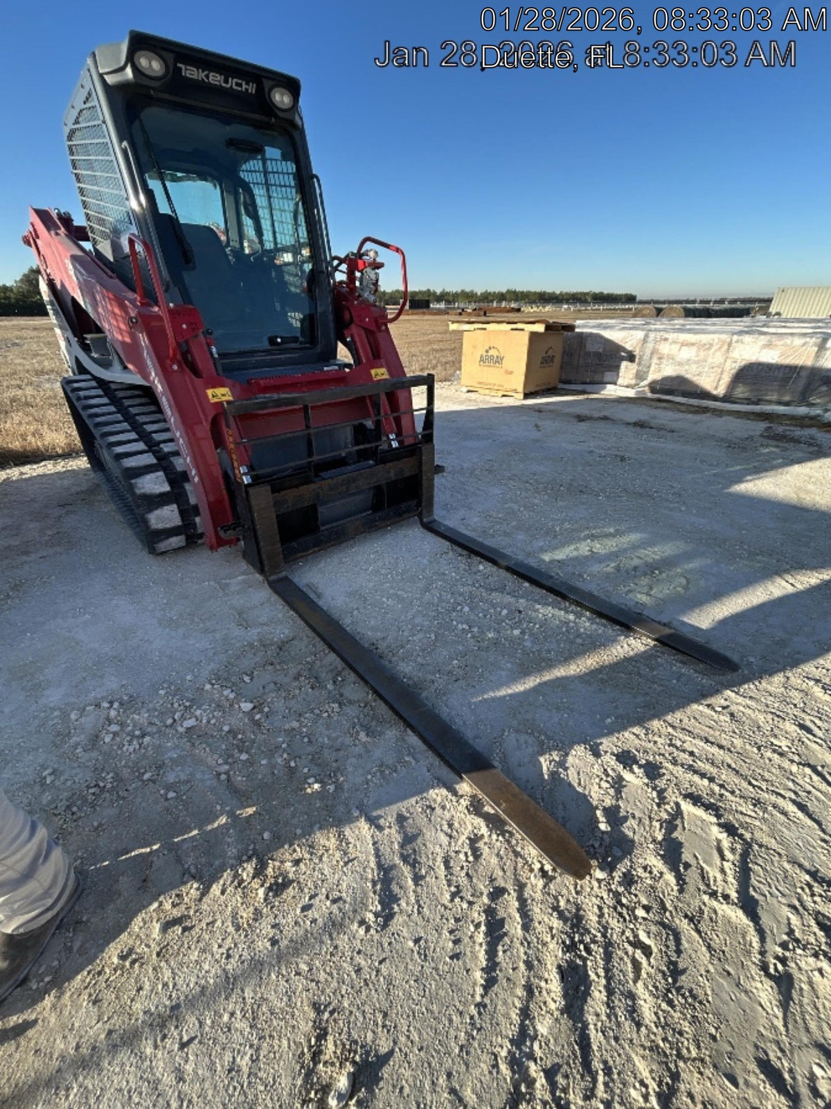 2025 TAKEUCHI TL12V2-CR
