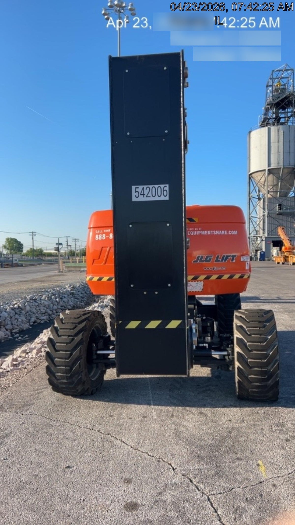 2025 JLG 800AJ