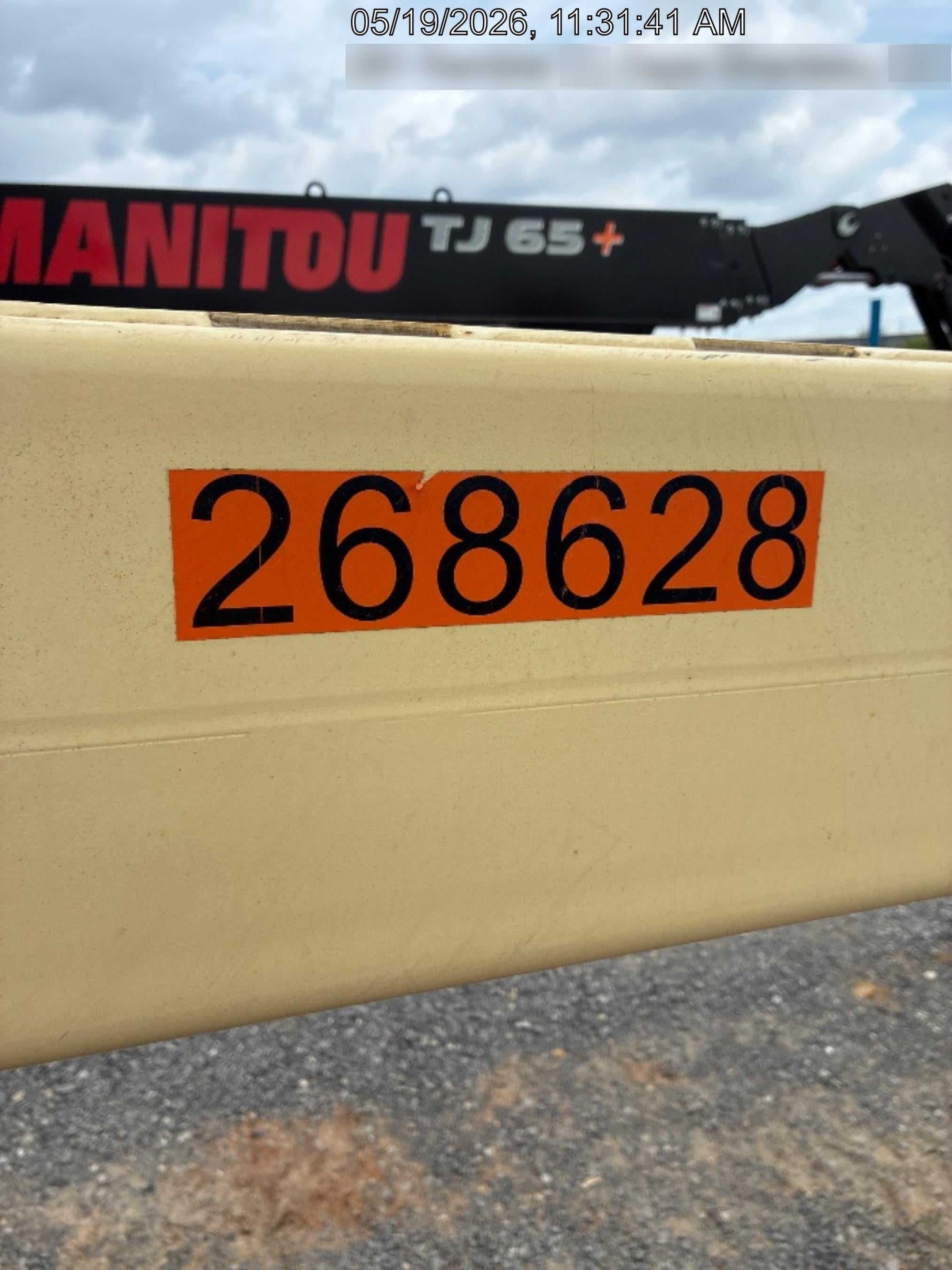 2022 JLG T500J